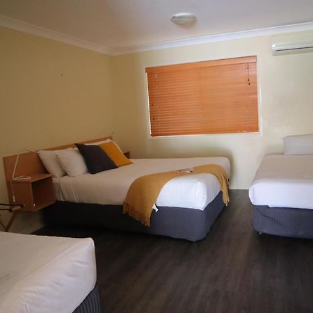 Country Roads Motor Inn Gayndah Εξωτερικό φωτογραφία
